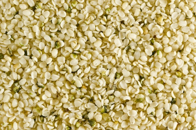 Hemp seed peeled