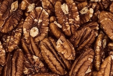 Pecans roasted with salt